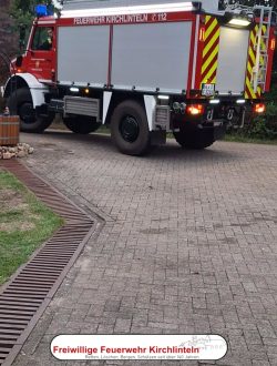 21-26_Einsatzuebung Flaechenbrand (3)